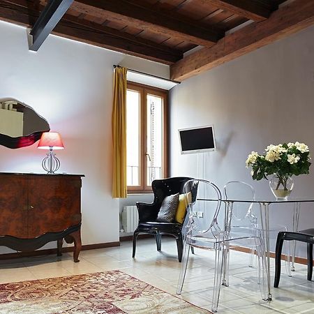 L'Ospite Appartamenti Verona Eksteriør billede