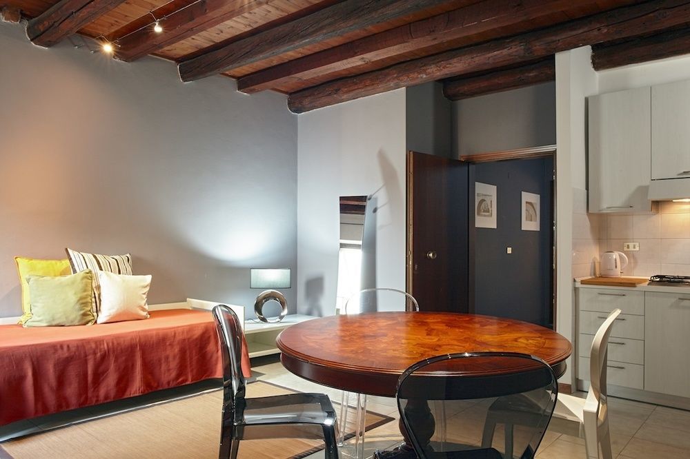 L'Ospite Appartamenti Verona Eksteriør billede